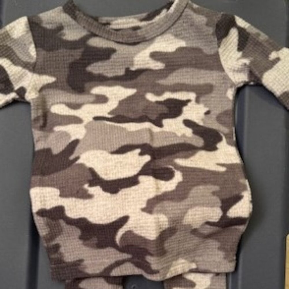 Cat & Jack Infant Boys Pajamas, Camo, Size: 12M